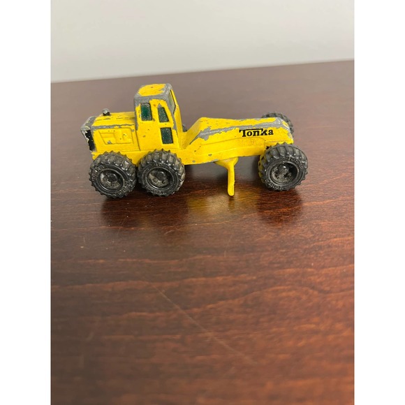 Vintage Tonka yellow and black toy tractor - Picture 1 of 7